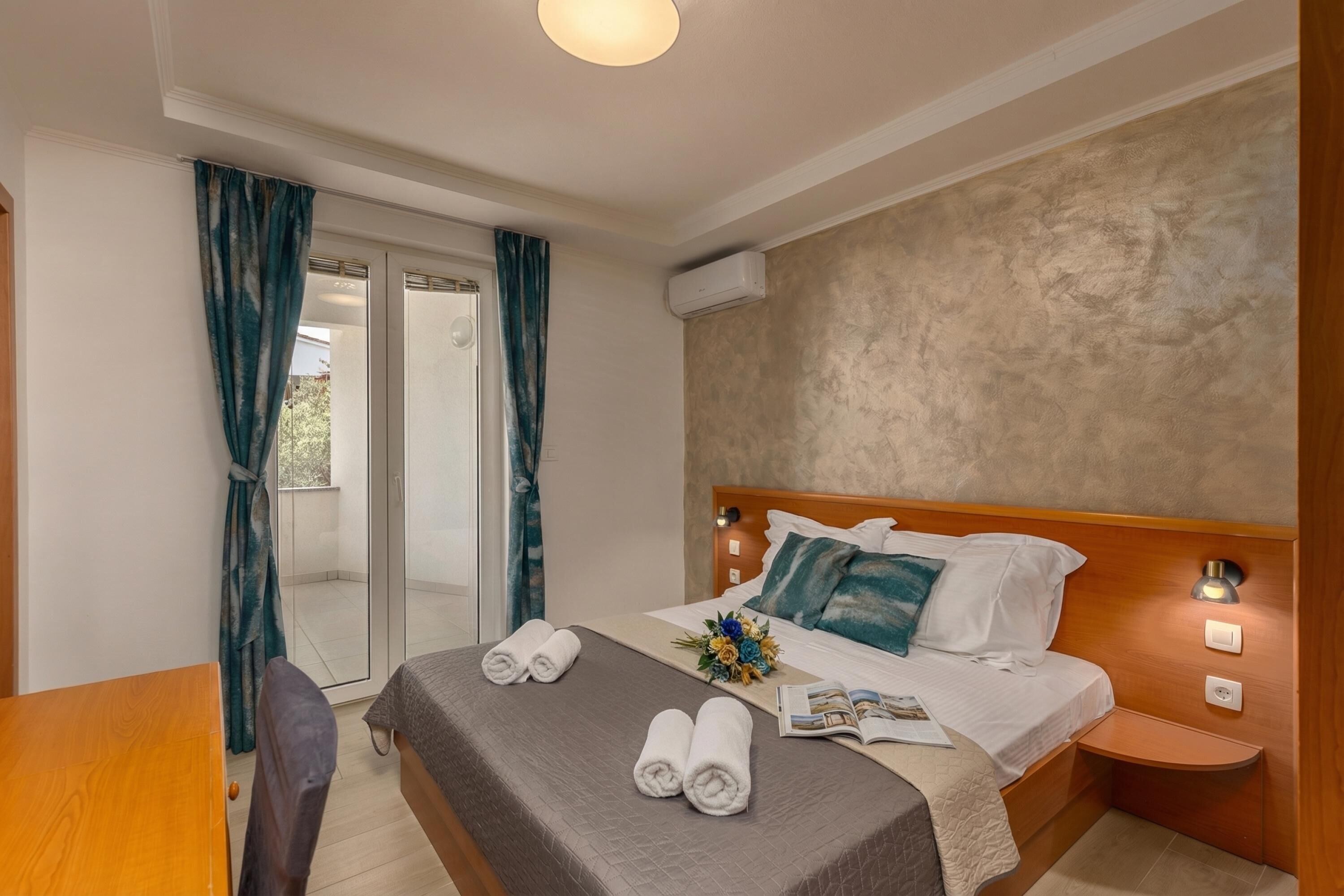 Family Apartment, Multiple Bedrooms, 2 Bathrooms, Sea Facing (Family Resort Santa Maria I Apartment)