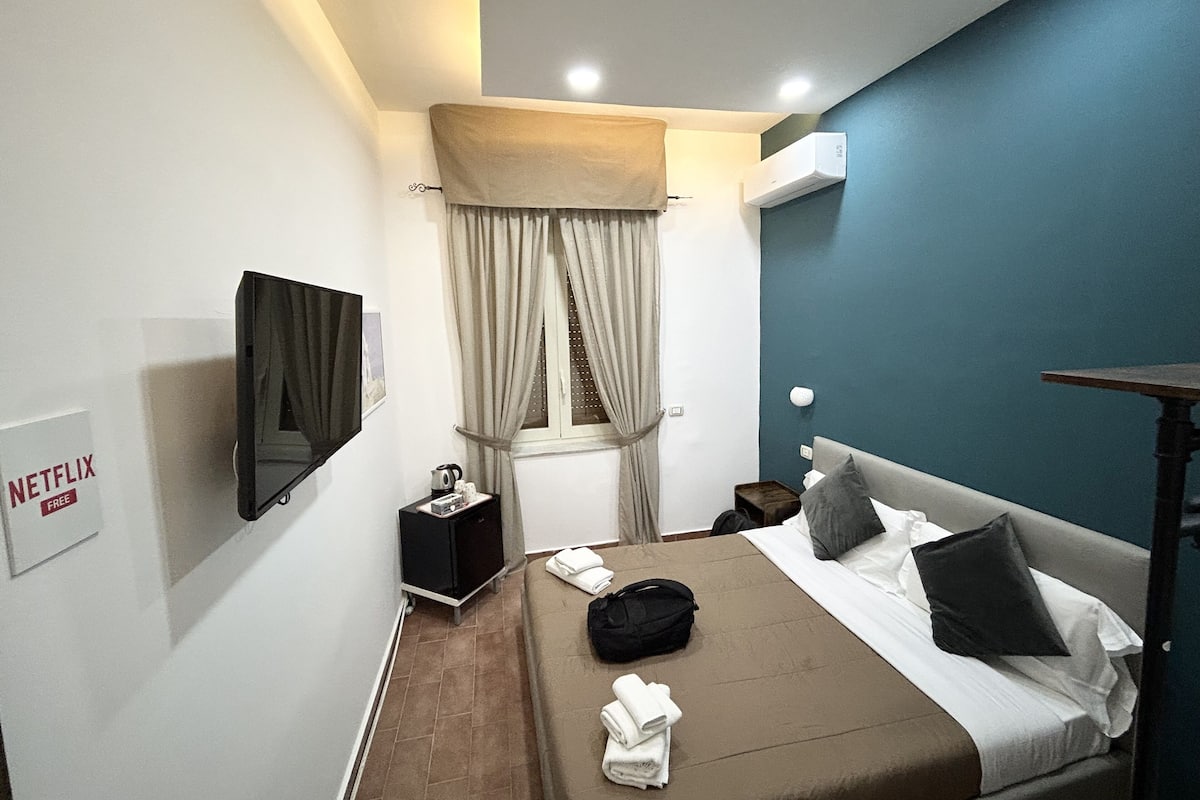 Standard Room | 1 bedroom, in-room safe, free WiFi