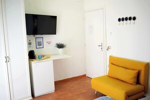 Tremannsrom – comfort | Safe på rommet og wi-fi (inkludert)