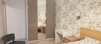 Excellent spot in Art Noveau style building close to the river and Old Town