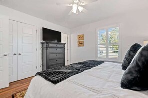 3 bedrooms, WiFi, bed sheets