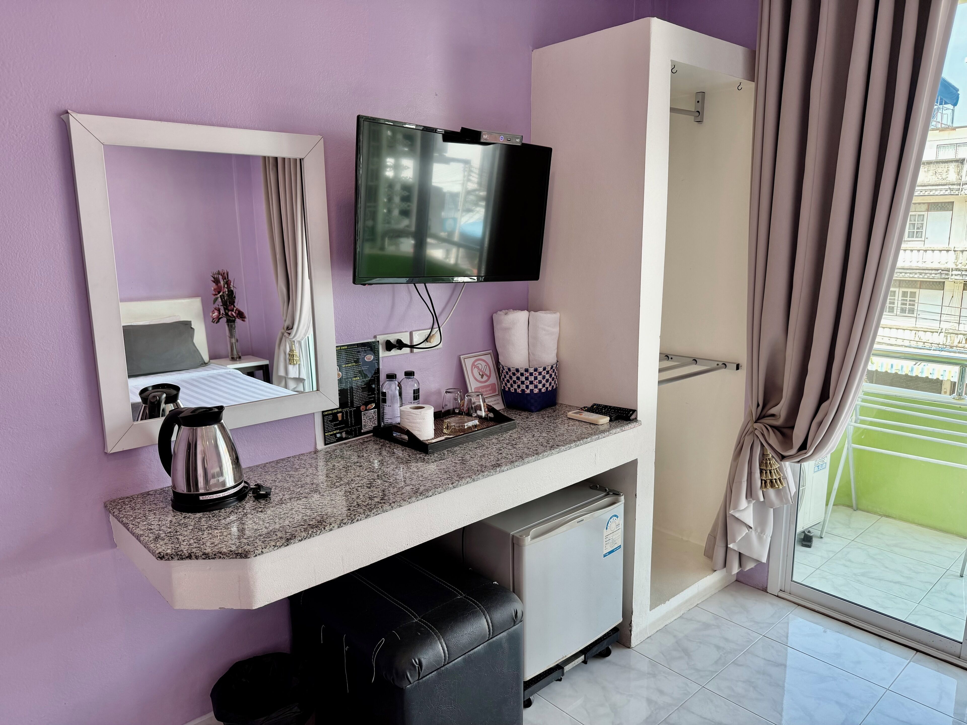 Habitación doble superior | Escritorio, wifi gratis y ropa de cama 