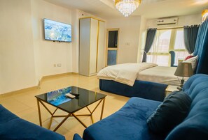 Luxury Room - Royalty Place Hotel (Lagos)