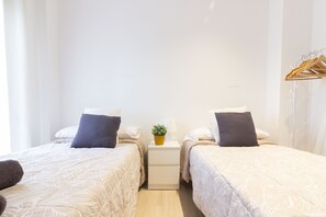 5 soverom, strykejern/-brett, reiseseng for barn og wi-fi (inkludert)