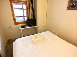 1 bedroom, free WiFi