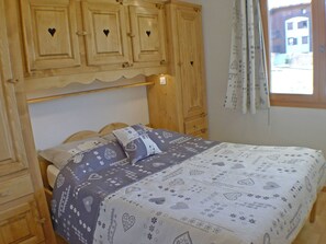 2 bedrooms, free WiFi - 3-room apartment, terrace, pets allowed, parking – Samoëns (Samoëns)