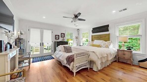 6 chambres, bureau, fer et planche à repasser, Wi-Fi