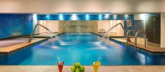 利雅德納西里亞米納飯店