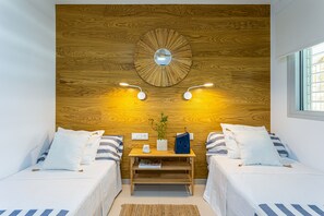2 bedrooms, iron/ironing board, travel cot, free WiFi - THE Dunes Wave Higuerón Ático en la Playa, con Increibles Vistas al mar (Fuengirola)