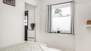 1 chambre, fer et planche Ă repasser, Wi-Fi, draps fournis