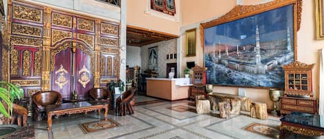 Sala de estar en el lobby
