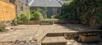 17th Century Borough Cottage -heart of Chipping Norton. Family and pet friendly!