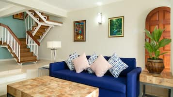 House | Living area | TV
