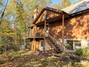 Exterior - Rendezvous Cabin @ Whitecap ~ Ensuite Sauna (Upson)