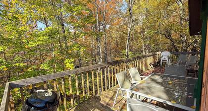 Rendezvous Cabin ~ A/C & Ensuite Sauna & More!