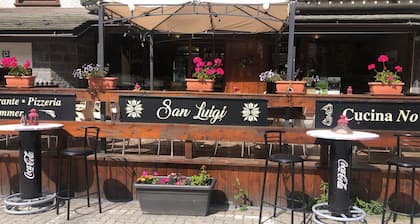 San Luigi Rooms & Apartments