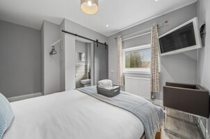 Habitación doble, baño privado | Wifi gratis