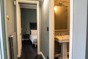 1 bedroom, WiFi, bed sheets - Della Rocca Urban Relais (Torino)