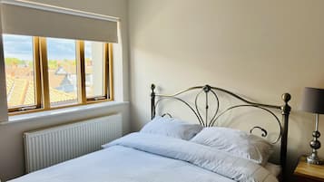 Apartment | 1 bedroom, iron/ironing board, free WiFi, bed sheets