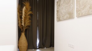 Villa – exclusive, 2 soverom, privat basseng | 2 soverom, safe på rommet, skrivebord og skrivebord for bærbar PC