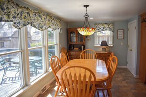 Dining - Three bedroom home with direct access to Kelley's Pond! (West Dennis)