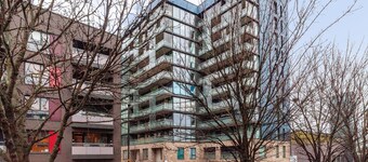 The Thames Collection