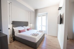 Superior Room | Premium bedding, down comforters, in-room safe, desk - SAN CARLO SUITE TORINO (Turin)