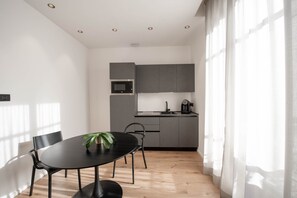 Superior Room | Living area | Flat-screen TV - SAN CARLO SUITE TORINO (Turin)