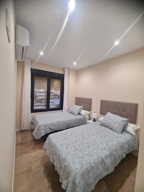 2 camere, ferro/asse da stiro, Wi-Fi gratuito, lenzuola