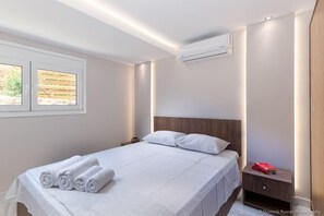 1 bedroom, free WiFi, bed sheets - Seashore Stream Suites (Zakynthos)