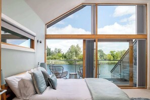 3 多间卧室、熨斗/熨衣板、旅行婴儿床、WiFi