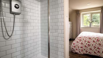 1 chambre, bureau, fer et planche Ă repasser, Wi-Fi