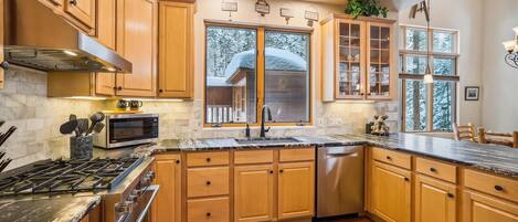 Private kitchen