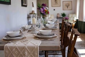 Dining - Berry Farm Barn | Hot Tub Retreat for 10 Guests (South Cerney)