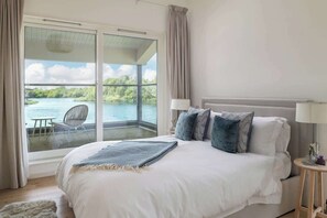 4 Schlafzimmer, Bügeleisen/Bügelbrett, Reisekinderbett, WLAN