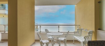 Sea Sound Apartment by Trip2Portugal