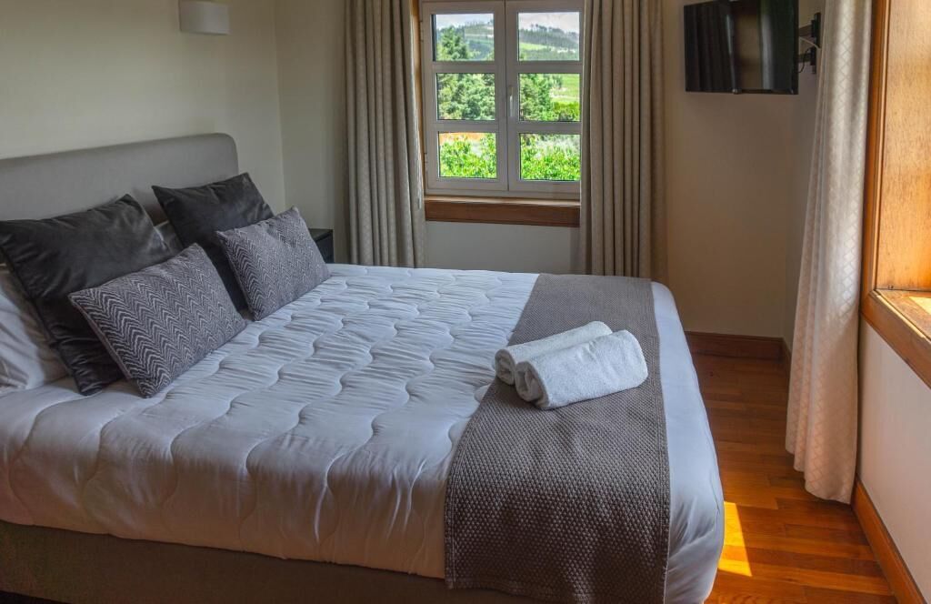 Sistema de insonorización, wifi gratis y ropa de cama 