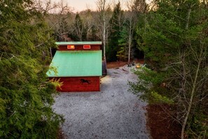Property grounds - Romantic Cabarn w/ HotTub Lounge - Located on BSF! (Allardt)