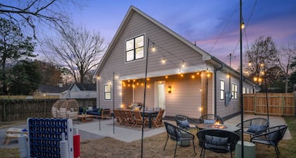 Family house in a great location! King beds and great decor!