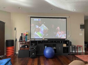 Interior - Entire 3bedroom 1 bath house for rent in San Jose. (San Jose)