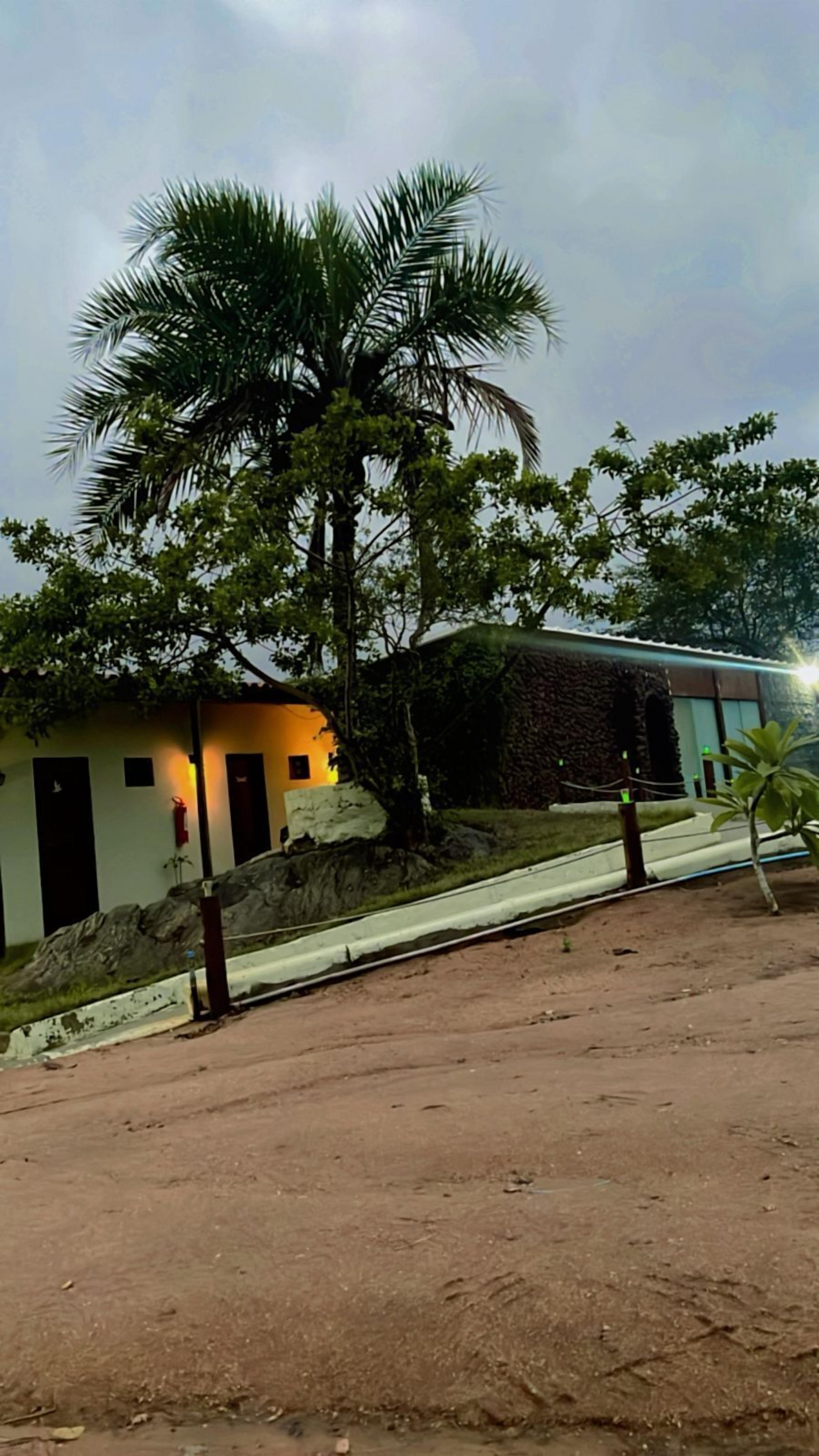 Fachada da propriedade