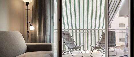 TV connectée, jeux vidéo, livres