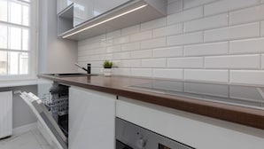 Coffee/tea maker, dishwasher, cookware/dishes/utensils - Aparthotel #16 Chmielna by Renters (Warsaw)