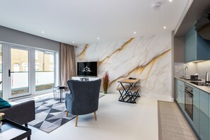 Interior - Contractor Stay for Winter Projects - Book Now for 2026 (Gillingham)