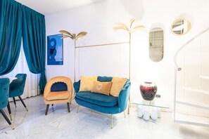 Living area - Monte Napoleone Split level Terrace Apartment Top Collection (MILANO)