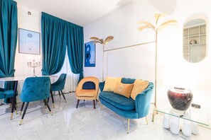 Living area - Monte Napoleone Split level Terrace Apartment Top Collection (MILANO)