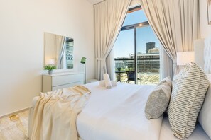 1 chambre, coffre-fort, fer et planche à repasser