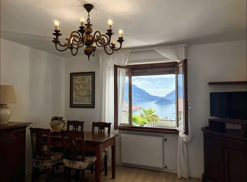 Spacious 95 sqm newly renovated vacation home with breathtaking views