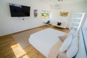 4 chambres, fer et planche à repasser, Wi-Fi, draps fournis
