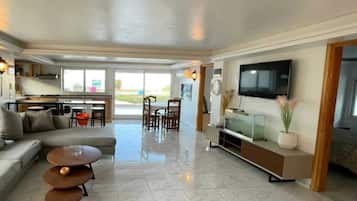 Family Villa | Living area